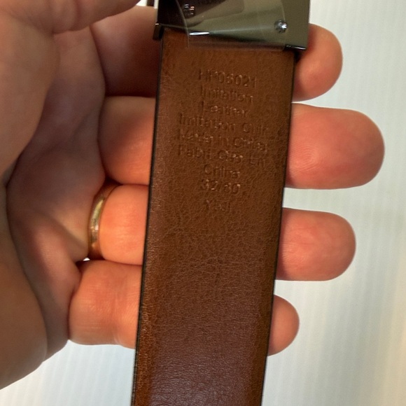 Perry Ellis Dark Leather Belt with Silver Buckle, new - Picture 3 of 5